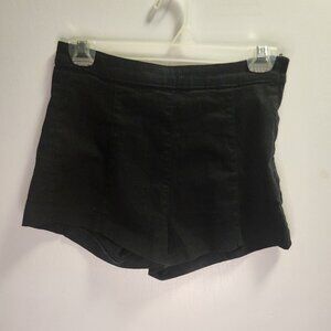 H&M High-Waisted Black Shorts - Size 8